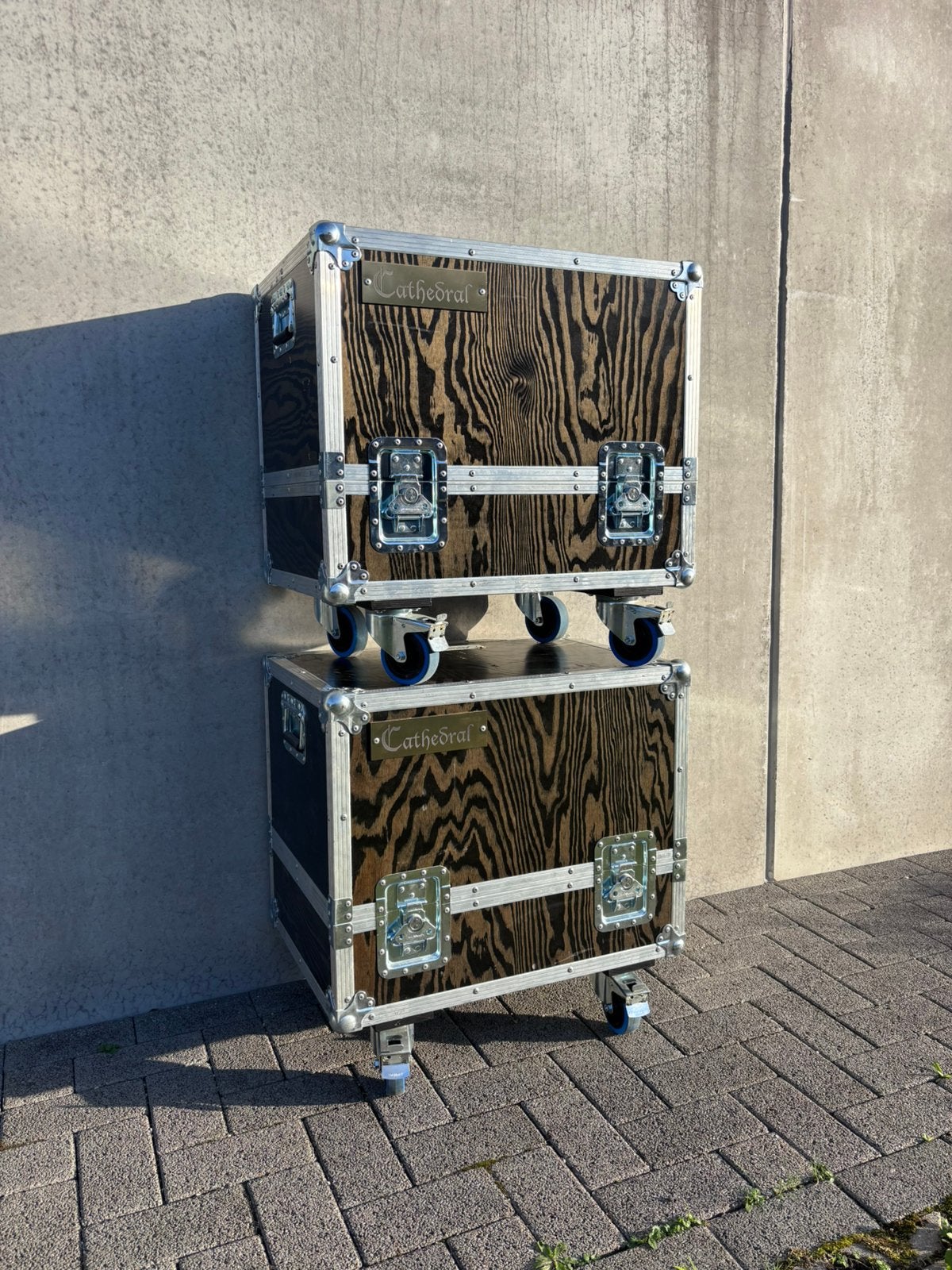2 heavy duty flightcases - gebruikt door Testament, Ophalen of Verzenden, Gebruikt, Speaker of Versterker, Flightcase