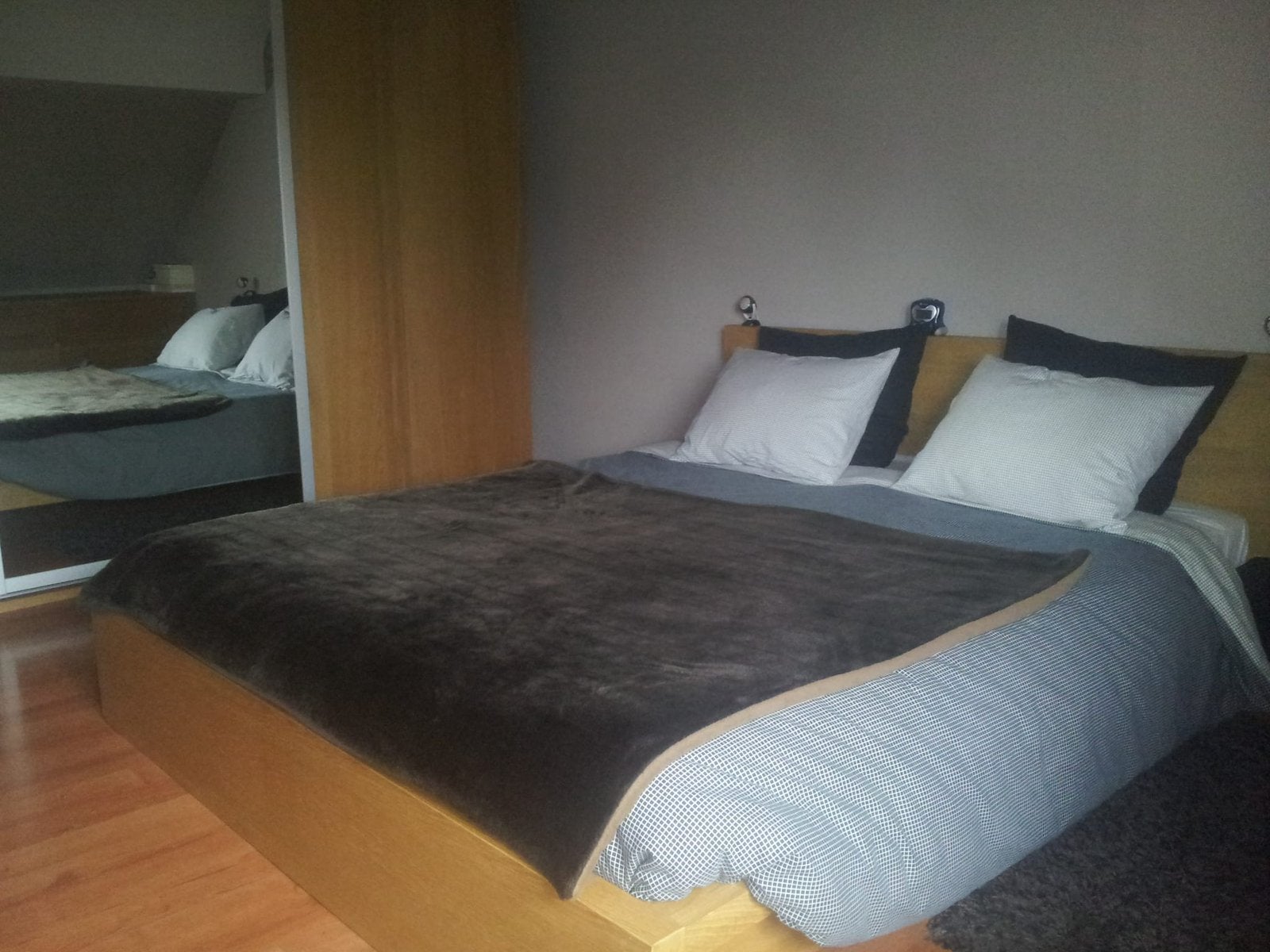 Chambre à coucher complète en bois clair, Maison & Meubles, Enlèvement ou Envoi, Comme neuf, Deux personnes, Moderne