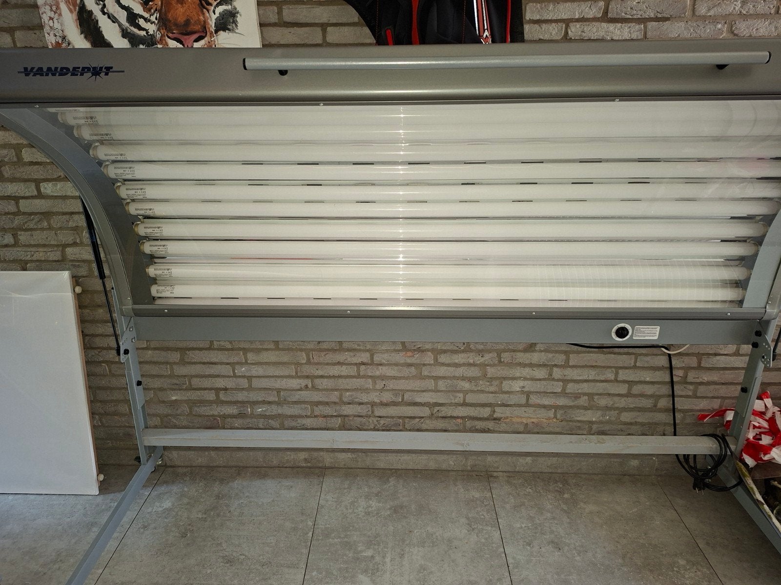 Zonnehemel, Elektronische apparatuur, Zonnebanken en Gezichtsbruiners, Ophalen