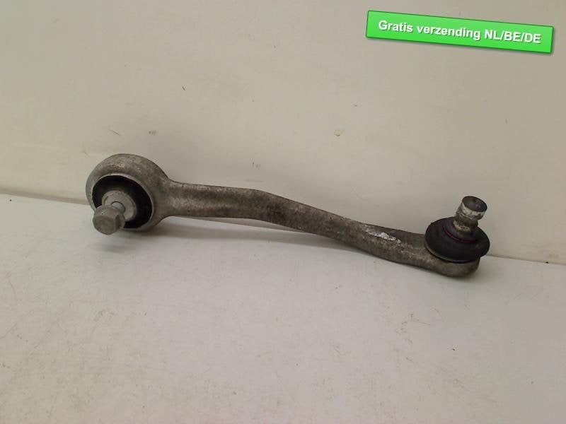 BRAS DE SUSPENSION AVANT DROIT SUPERIEUR A5 Sportback (8TA), Auto-Union-Straße  1,
85057  Ingolstadt, DE, Info@audi.de, Audi, Utilisé