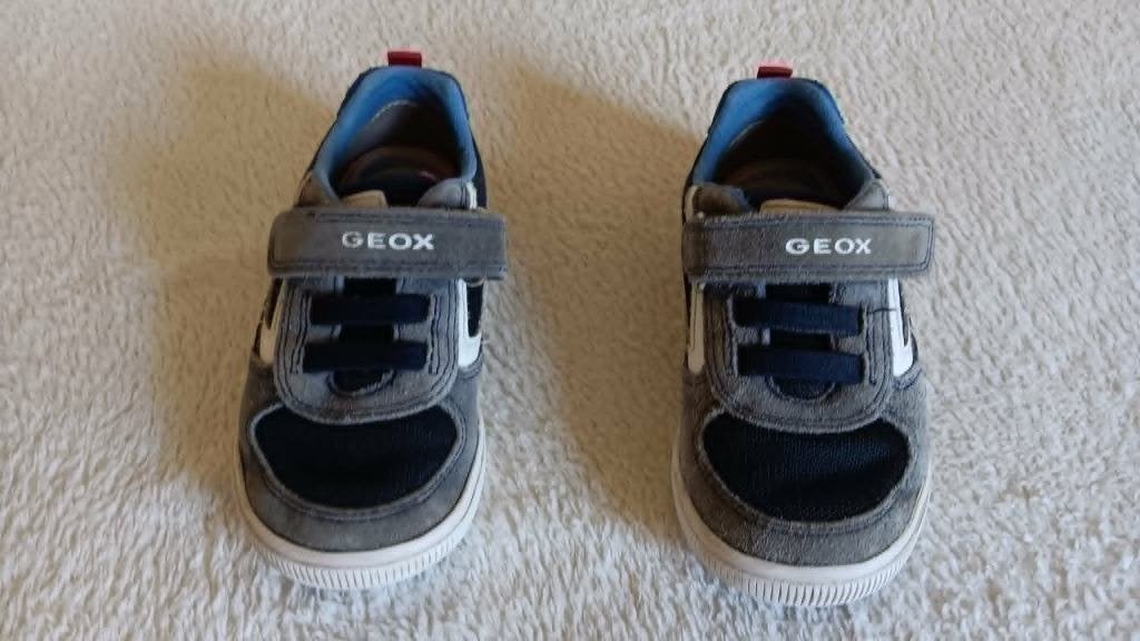 Schoenen sneakers maat 24  Geox, Kinderen en Baby's, Ophalen, Gebruikt, Schoenen, Geox""
