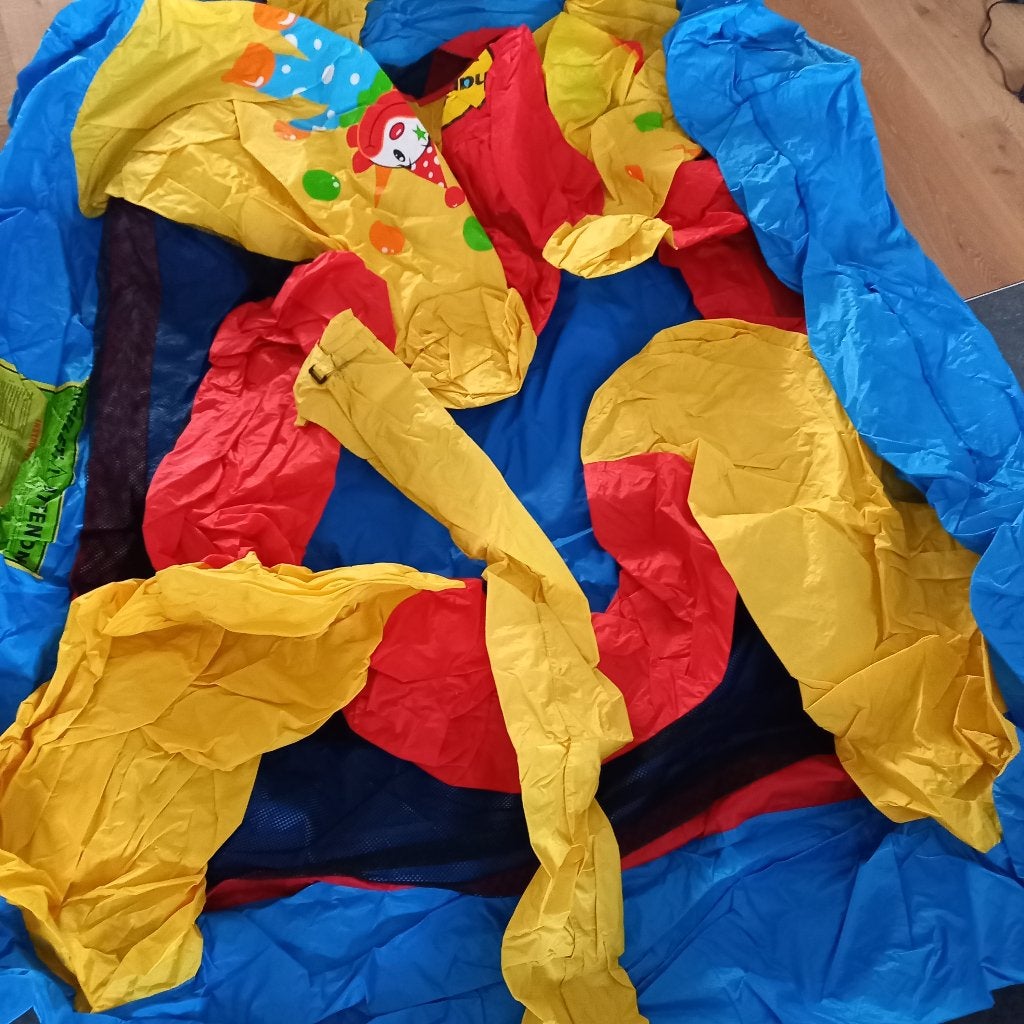 Springkasteel Happy hop Springkasteel met glijbaan, Hobby en Vrije tijd, Ophalen of Verzenden, Zo goed als nieuw, Feestartikel