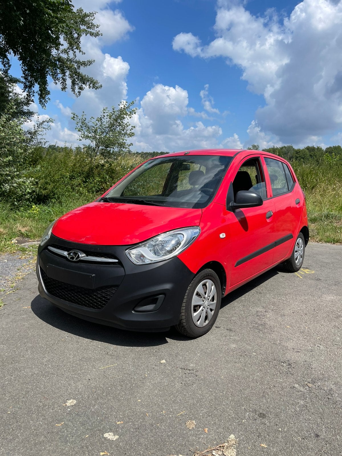 Hyundai i10 BlueDrive, Autos, Hyundai, Entreprise, i10, Alarme, Vitres électriques, Isofix, Radio, Système Start/Stop, USB, Essence