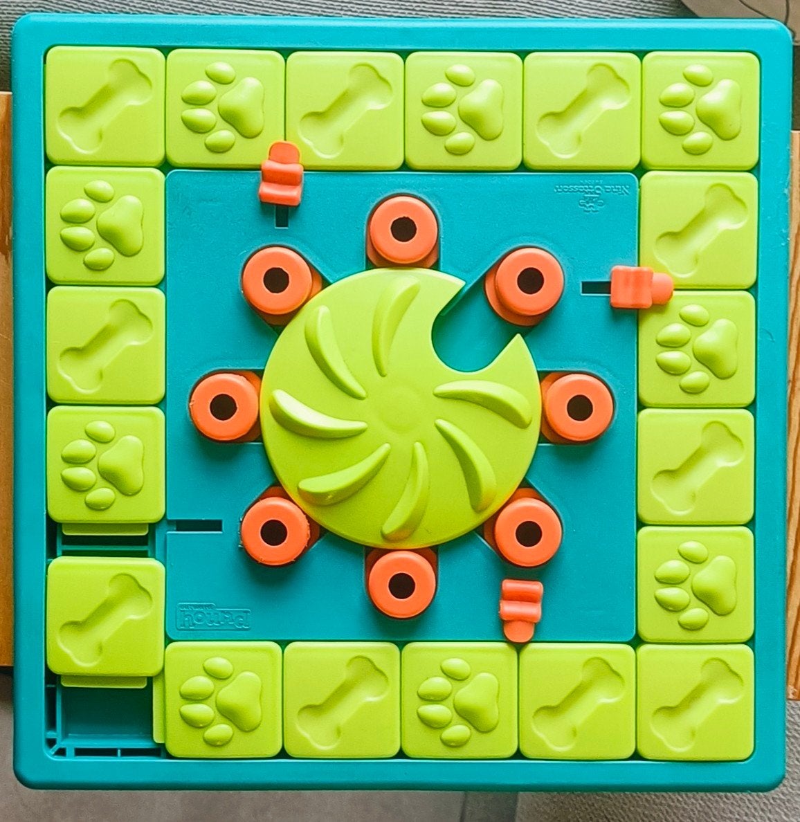 Hondenspeelgoed - Nina Ottosson MultiPuzzle, Dieren en Toebehoren, Ophalen, Nina Ottosson