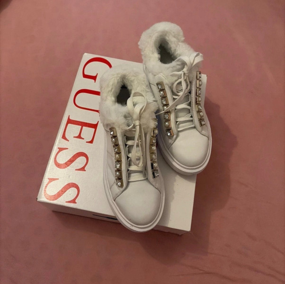 Chaussures Guess, Enlèvement, Neuf