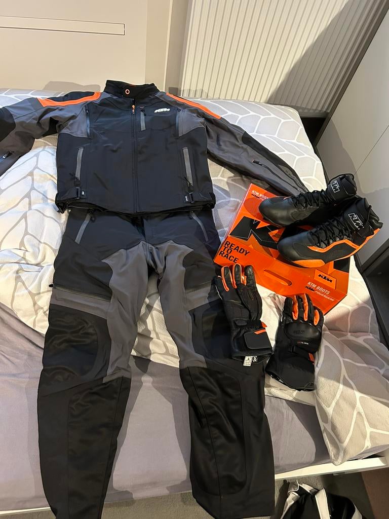 Ktm kleren + Shoei helm, Motoren, Kleding | Motorkleding, Ophalen, Nieuw zonder kaartje, Heren, Handschoenen