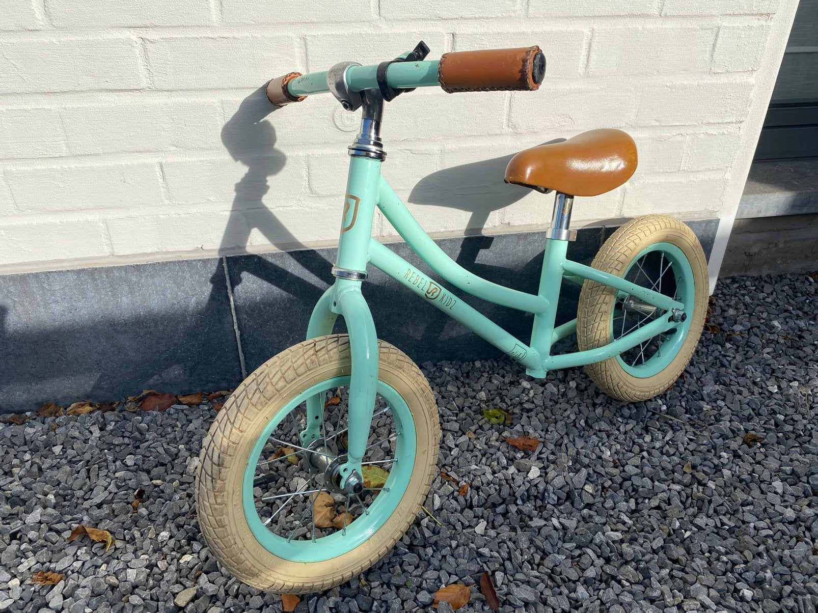 Loopfiets rebel, Fietsen en Brommers, Fietsen | Kinderfietsjes, Ophalen, Gebruikt, Minder dan 16 inch