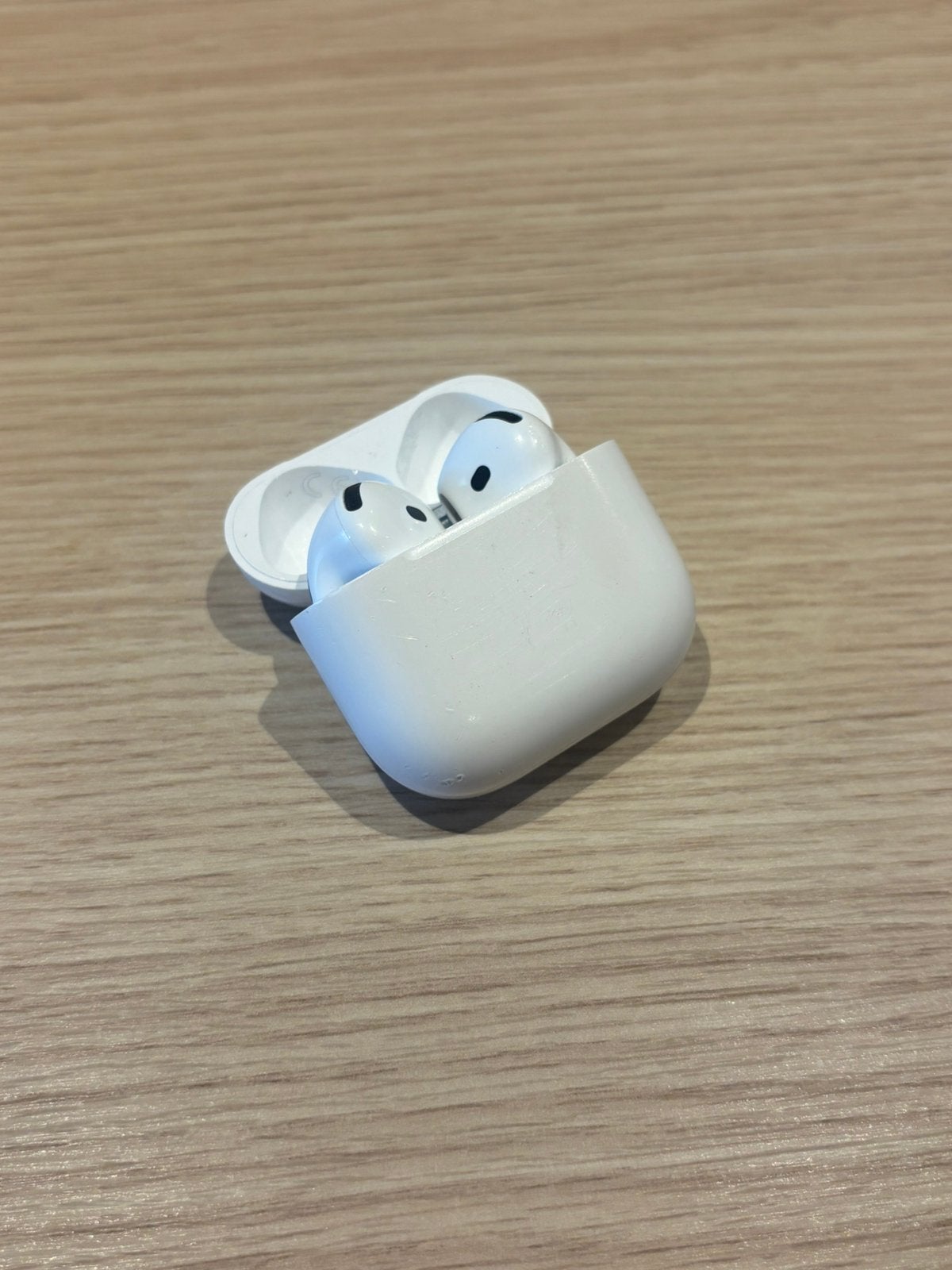 AirPods 4 met actieve ruisonderdrukking, Ophalen, Gebruikt, Actieve ruisonderdrukking, Apple
