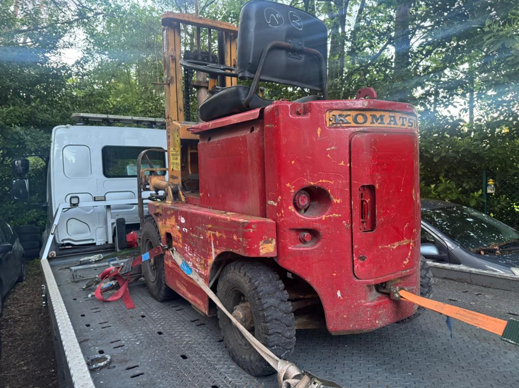 Chariot élévateur Komatsu FB15-2, Enlèvement