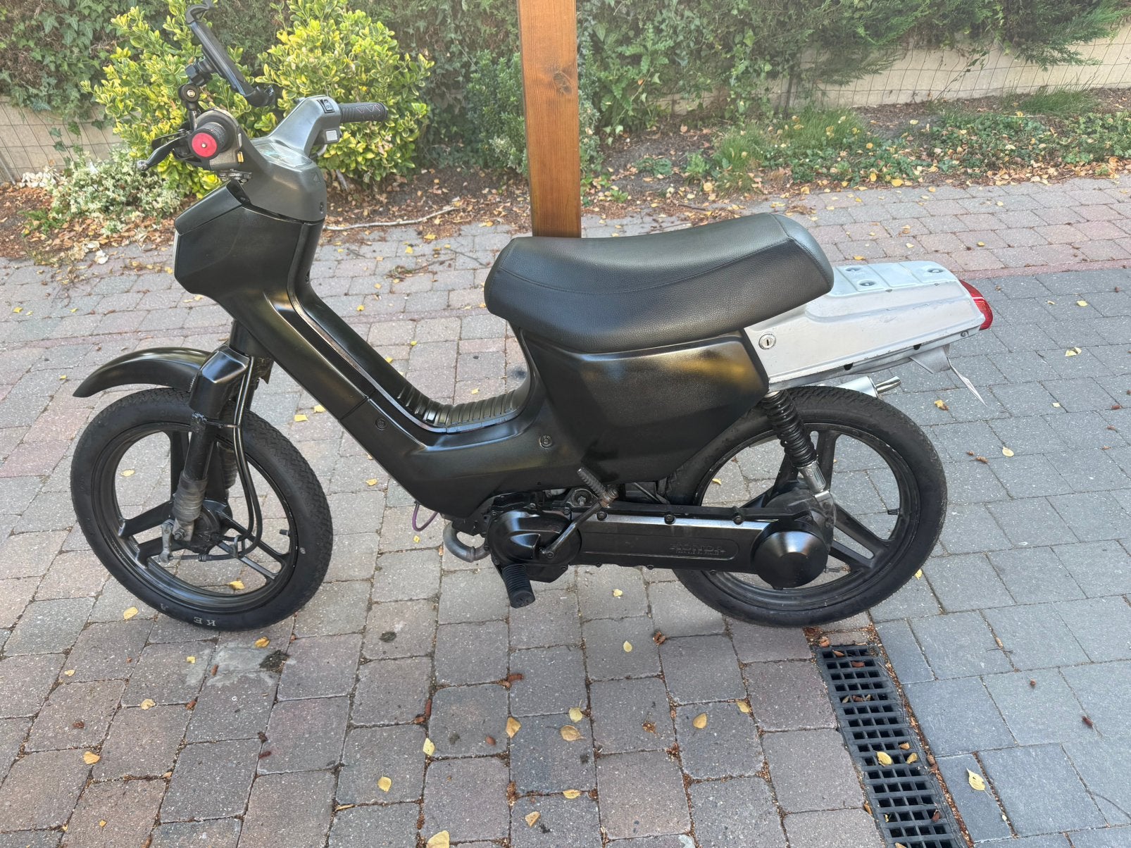 Honda wallaroo, Enlèvement, Comme neuf