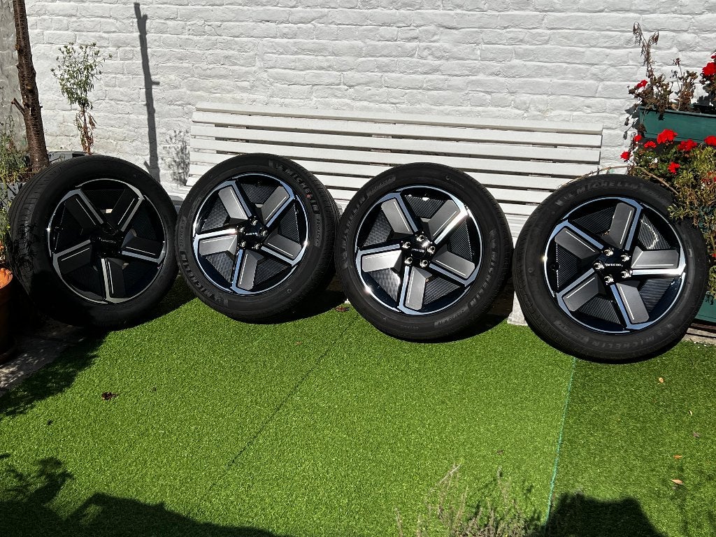 4 jantes originales JAECOO 19" + pneus Michelin 235/50 R19, Neuf, Pneus et Jantes, Véhicule de tourisme, Pneus été