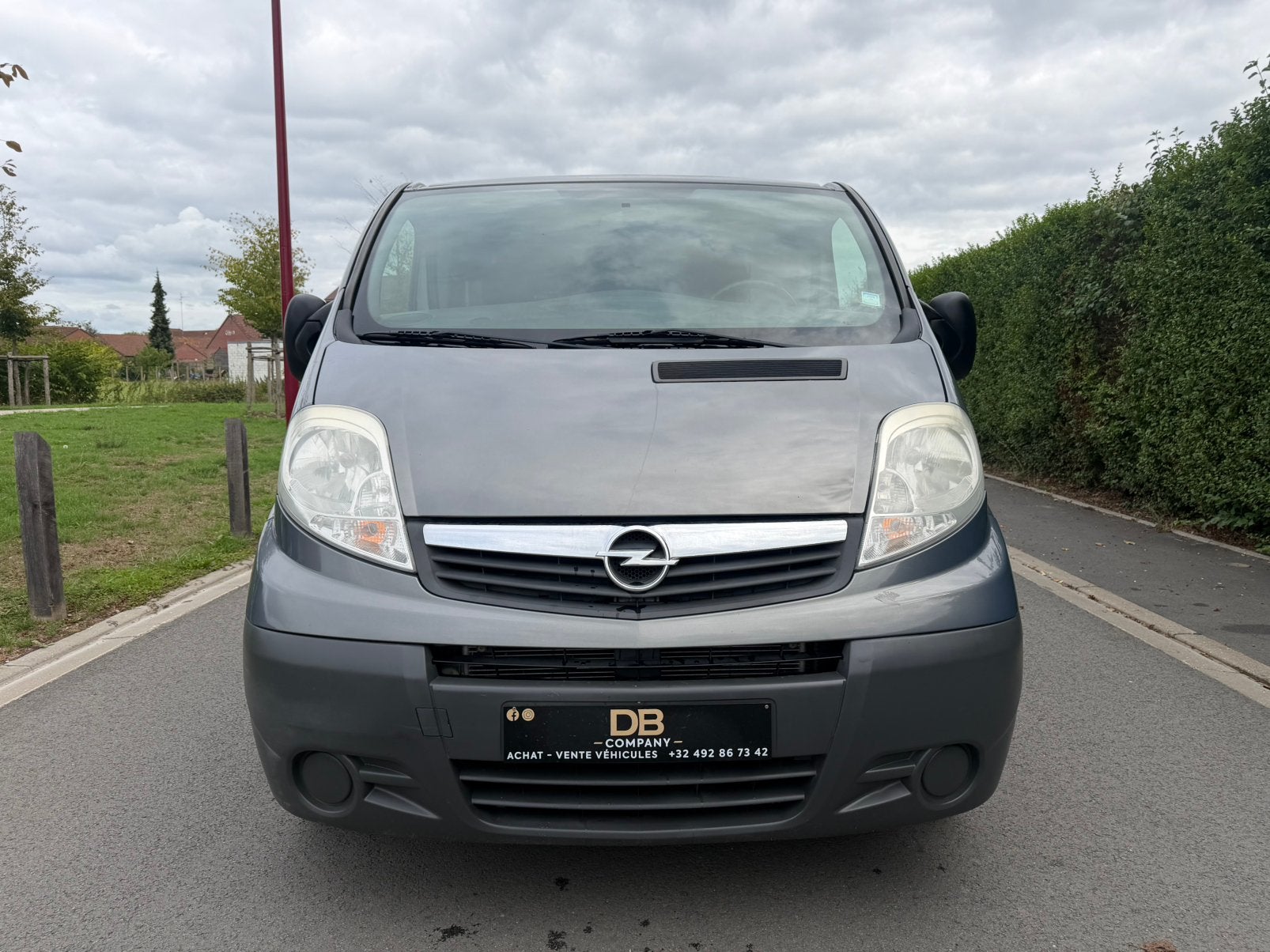 2.0 dCi 29 L2H1 Confort (Faible kilométrage) Climatisation/, Auto's, Voorwielaandrijving, Stof, Zwart, 5 deurs