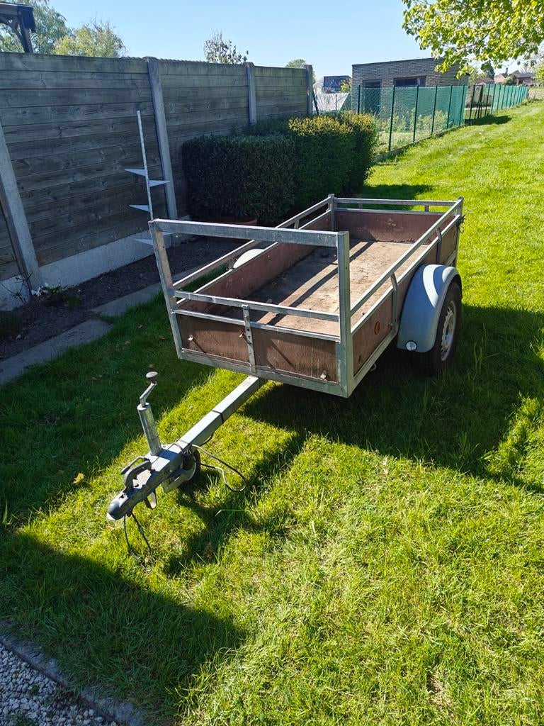 Aanhangwagen enkele as, Ophalen