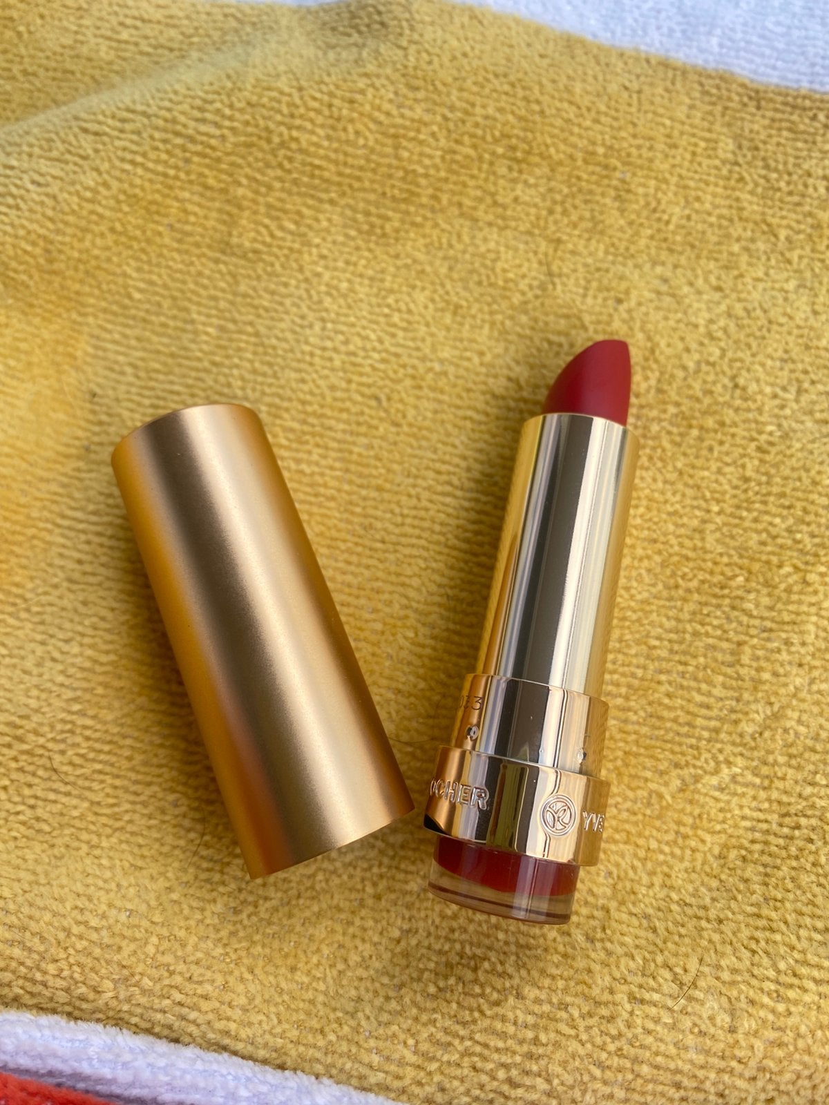 Rouge à lèvres rouge mat Yves rocher, Rouge, Maquillage, Enlèvement ou Envoi, Lèvres