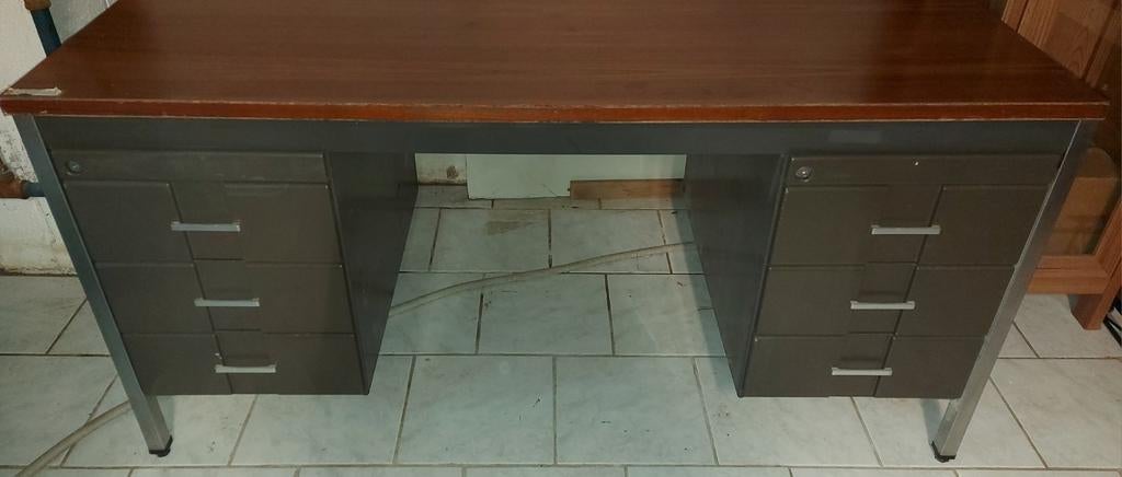 Metalen bureaus, Huis en Inrichting, Ophalen, Metaal