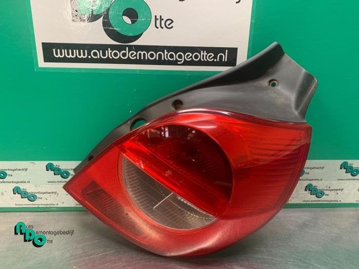 Achterlicht rechts van een Renault Clio (Clio 3 06-), Gebruikt, -, Renault, -