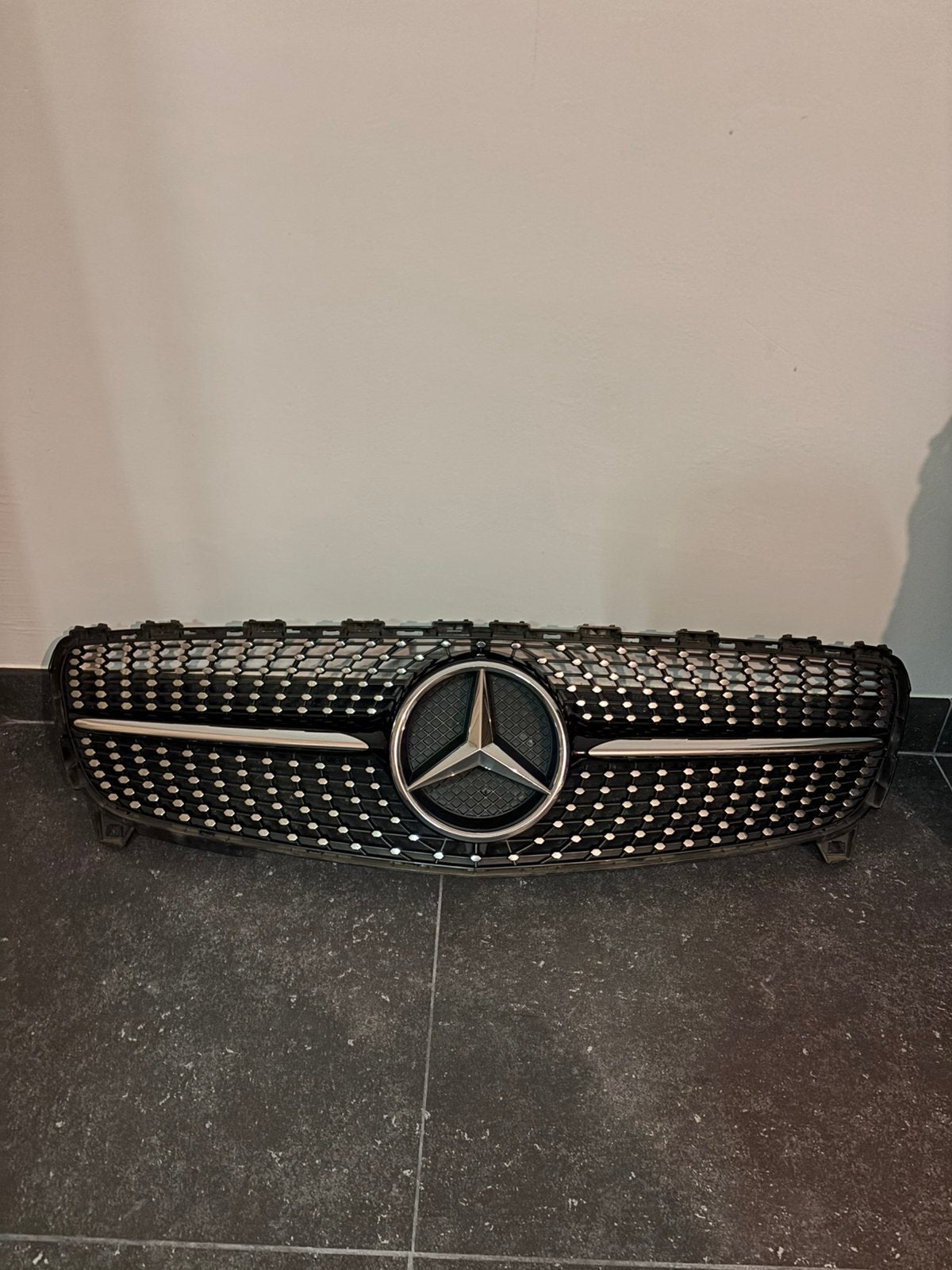 Mercedes A klasse W176 originele Amg line diamond grill, Enlèvement ou Envoi, Mercedes-Benz