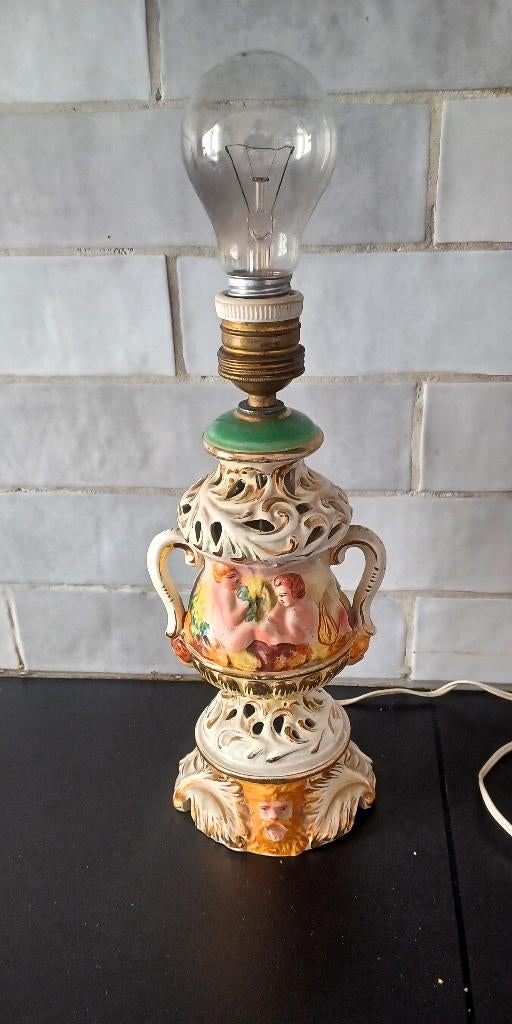Lampe de chevet ou de table Italienne, Enlèvement ou Envoi, Comme neuf, Autres matériaux, Moins de 50 cm