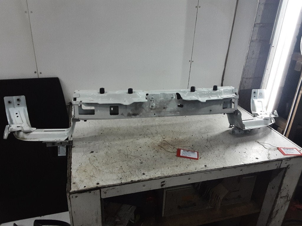 VOORFRONT Fiat Doblo Cargo (263) (01-2010/12-2023), Gebruikt, Mevr. I. Hauben, Fiat, Rue de l'Espoir 34 34
4030  GRIVEGNÉE, BE