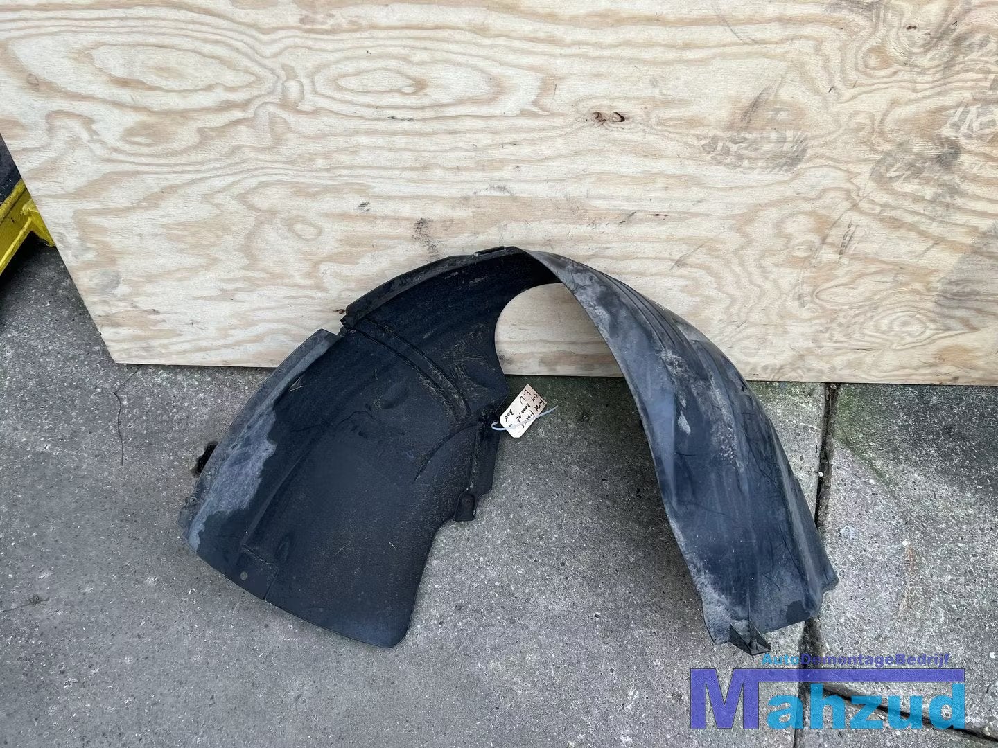 2004 FORD FOCUS 1 Links voor modderkuip wielkuip 1998-2005, Gebruikt, Info@ford.com, Voor, Ford