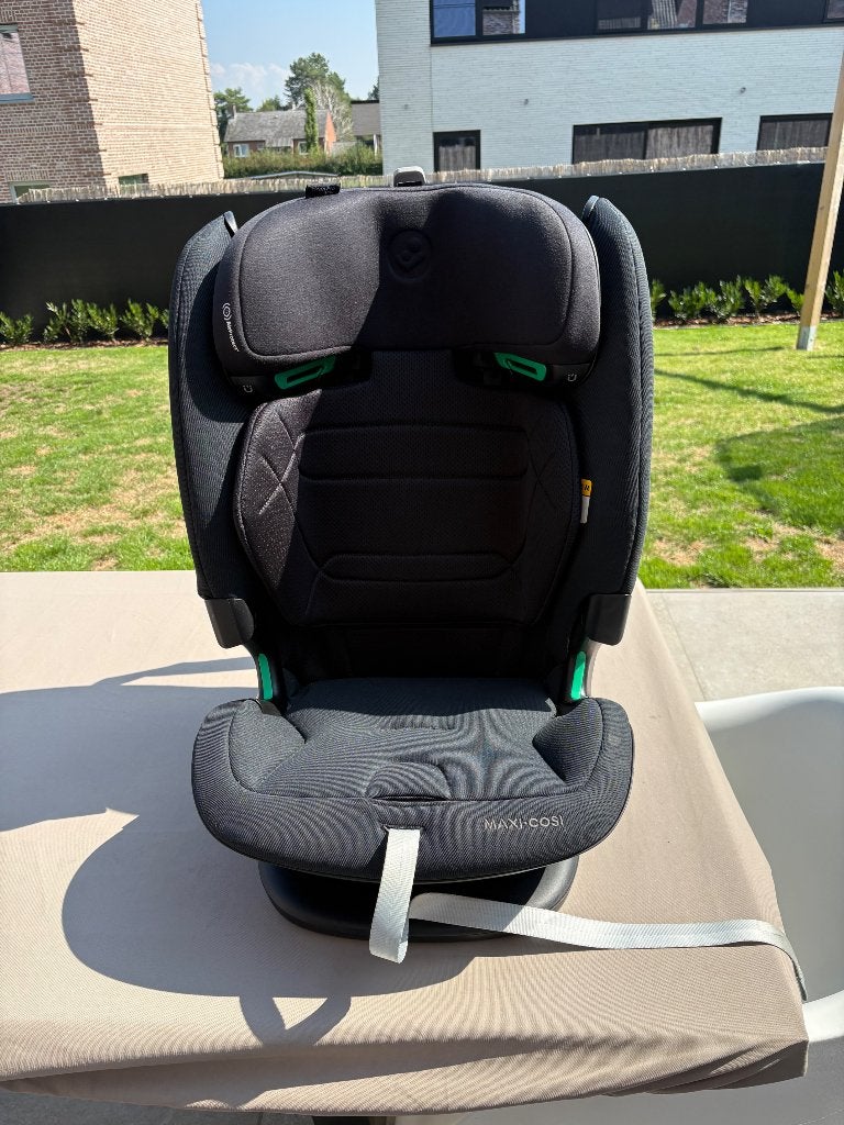 Autostoel Maxi cosi Titan Pro I-size, Kinderen en Baby's, Ophalen, Verstelbare rugleuning, Zo goed als nieuw, 9 t/m 36 kg