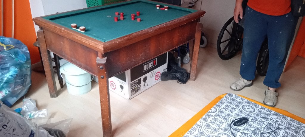Billard ancien à bouchons, Ophalen