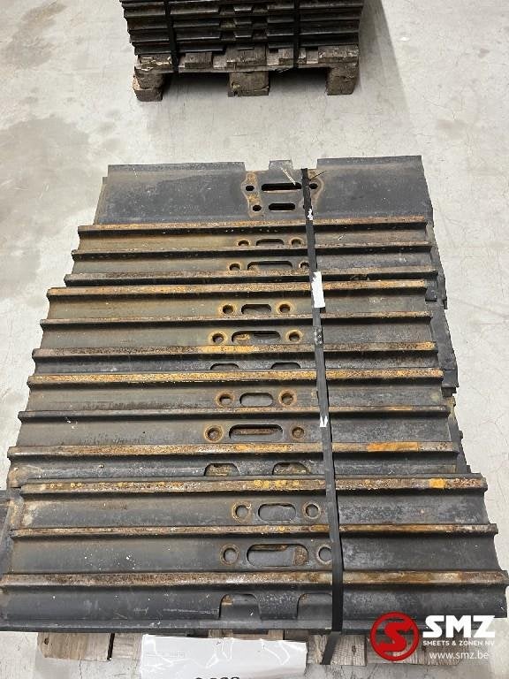 Track shoe Caterpillar, Nieuw