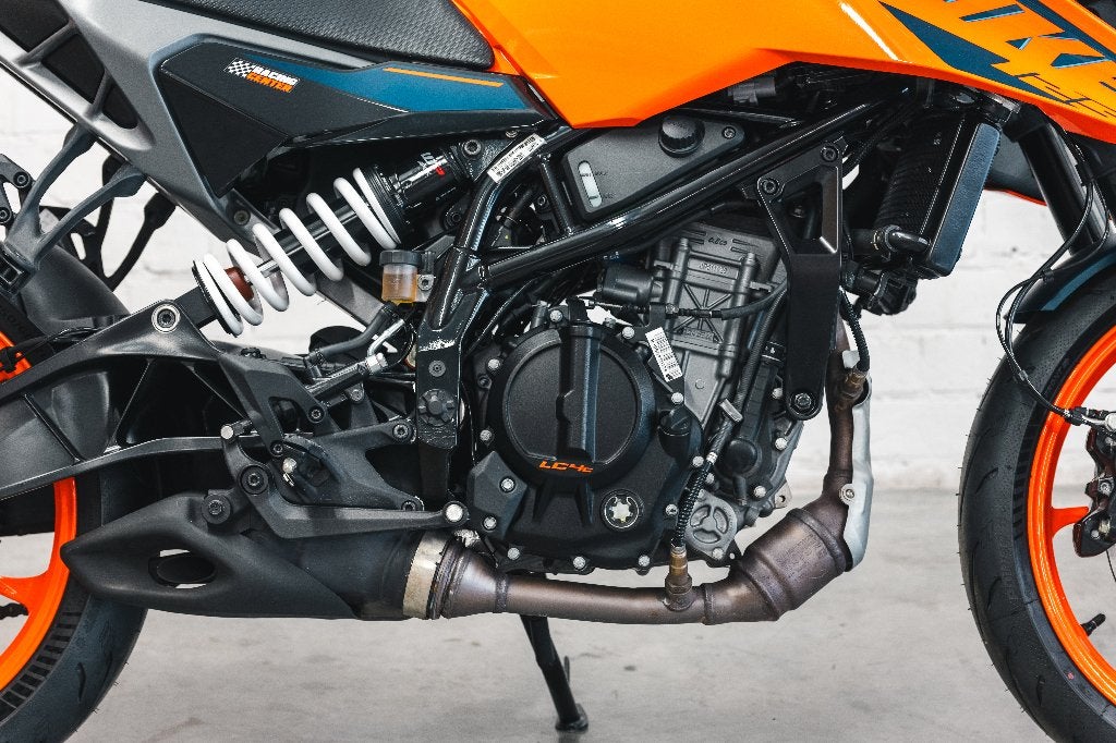 KTM DUKE 125 NAKED BIKE, Motoren, Occasion, Bedrijf, 125 cc, 11 kW of minder