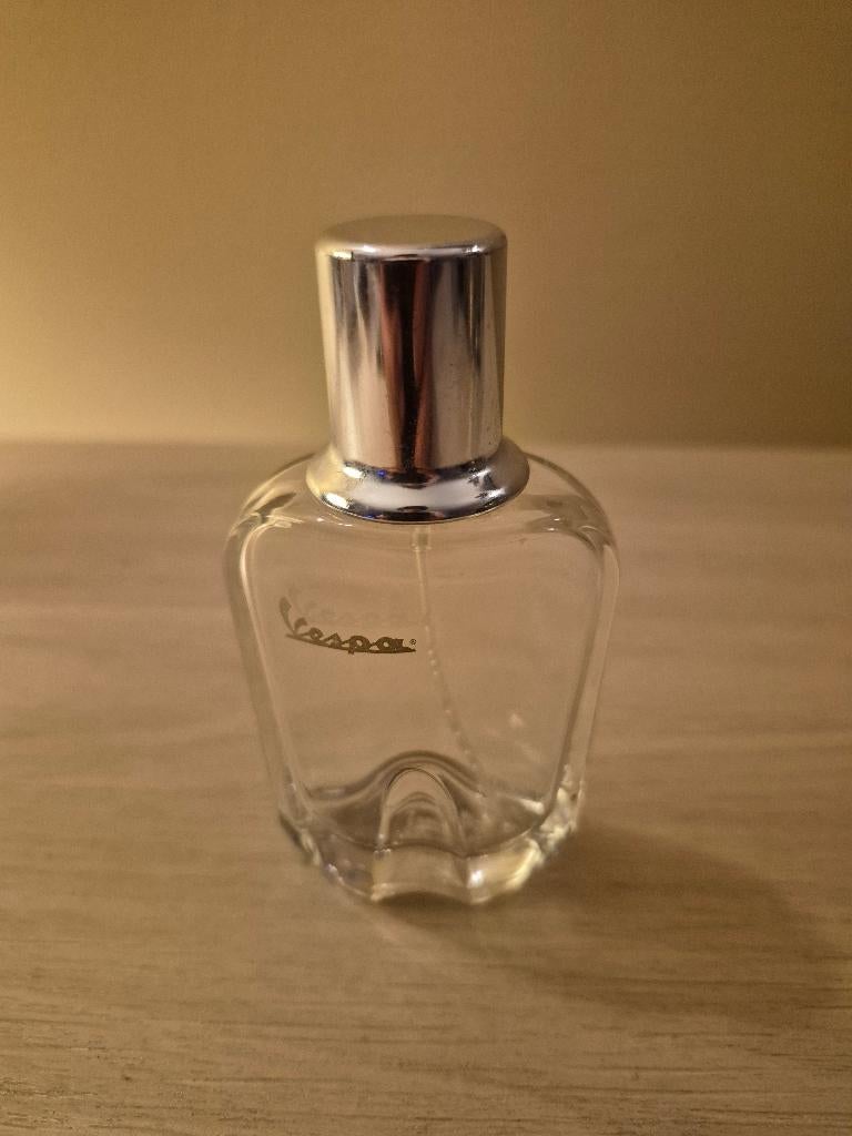 Bouteille de parfums vide vespa 30 ml, Enlèvement ou Envoi, Utilisé, Bouteille de parfum