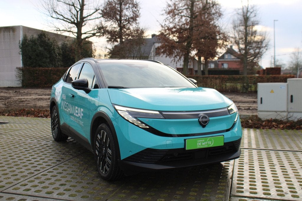 Nissan Leaf Evolve 75kWh (automaat), Automaat, Parkeersensor, Blauw, Leder