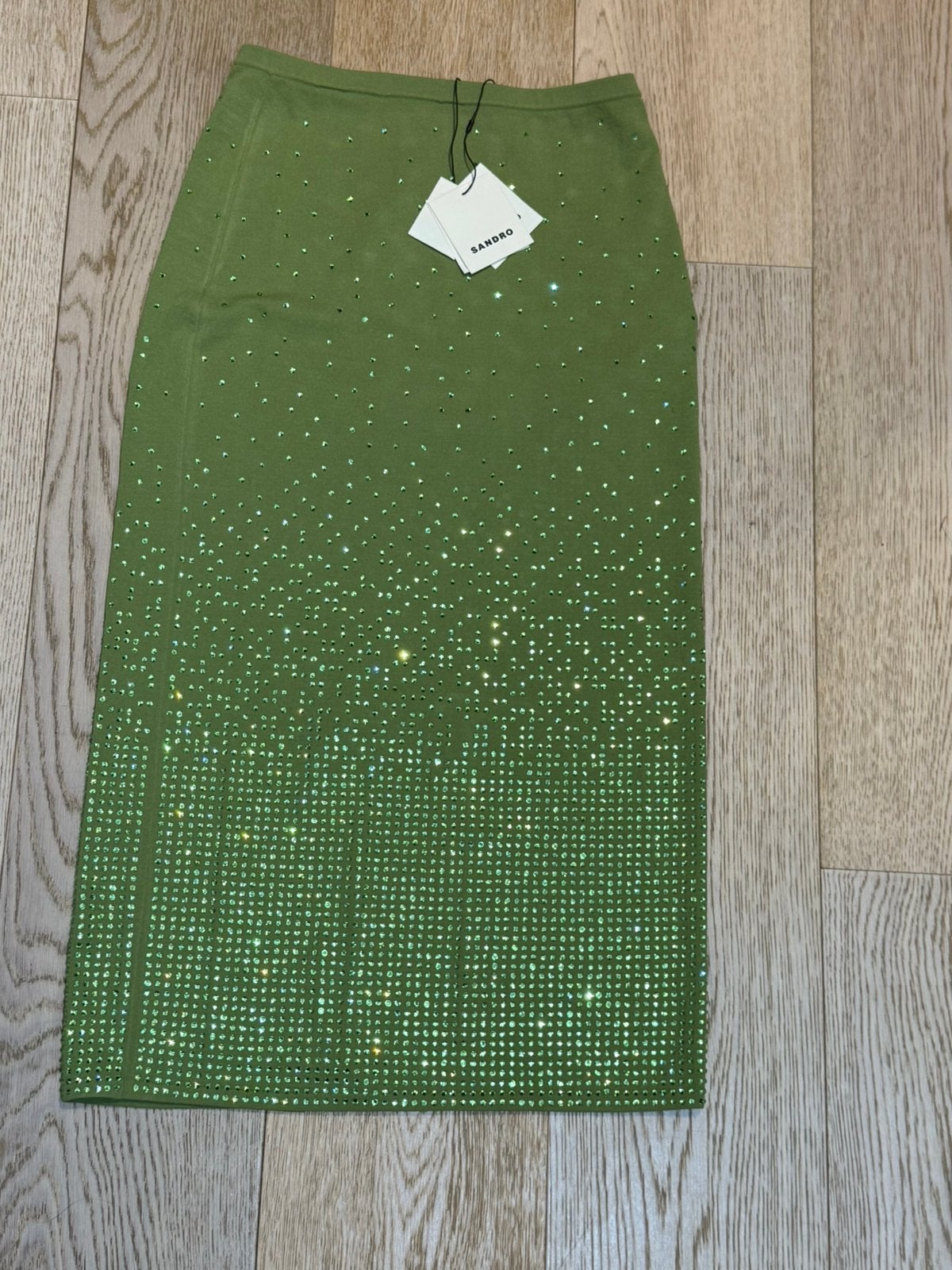Nieuwe Sandro T40-rok met volledige strass 265€, Kleding | Dames, Rokken, Ophalen of Verzenden, Nieuw, Groen
