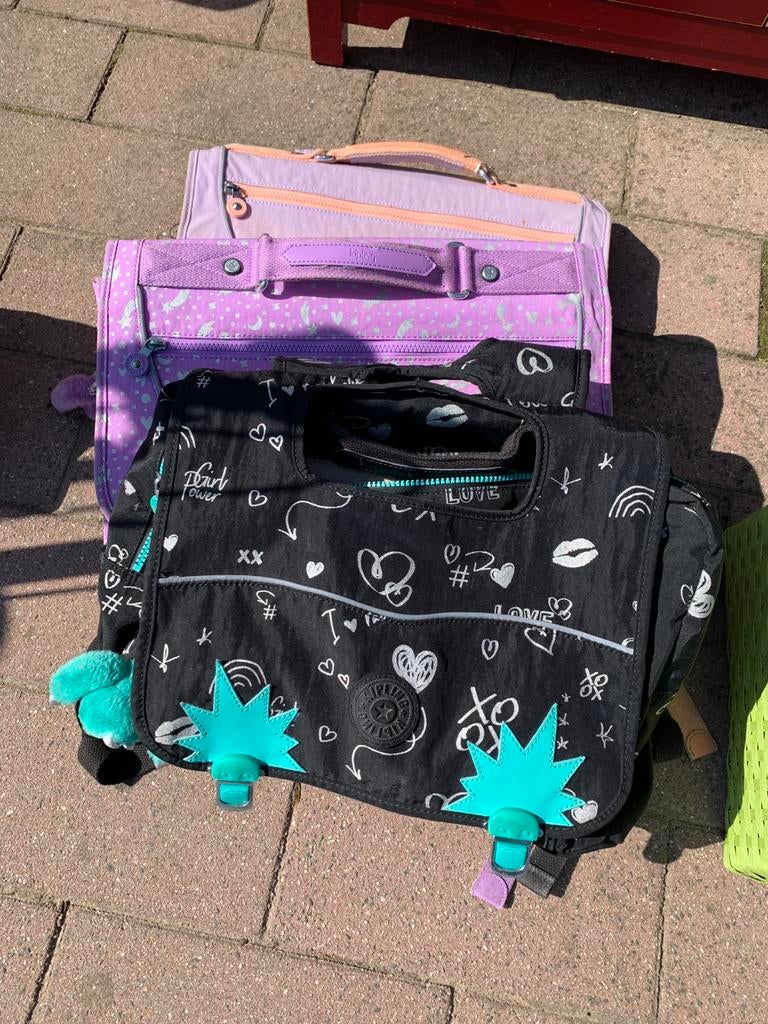 Boekentassen, Handtassen en Accessoires, Tassen | Schooltassen, Ophalen, Zo goed als nieuw