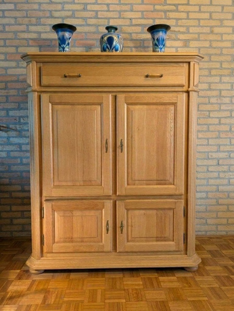 Ruime licht massief eiken kast met lade, Huis en Inrichting, Ophalen, Zo goed als nieuw
