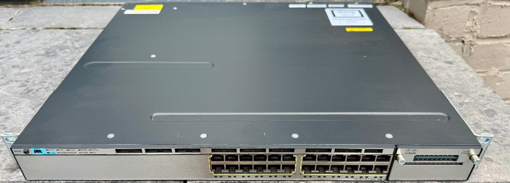 Cisco Catalyst 3750-X Series PoE+, Ophalen of Verzenden, Zo goed als nieuw