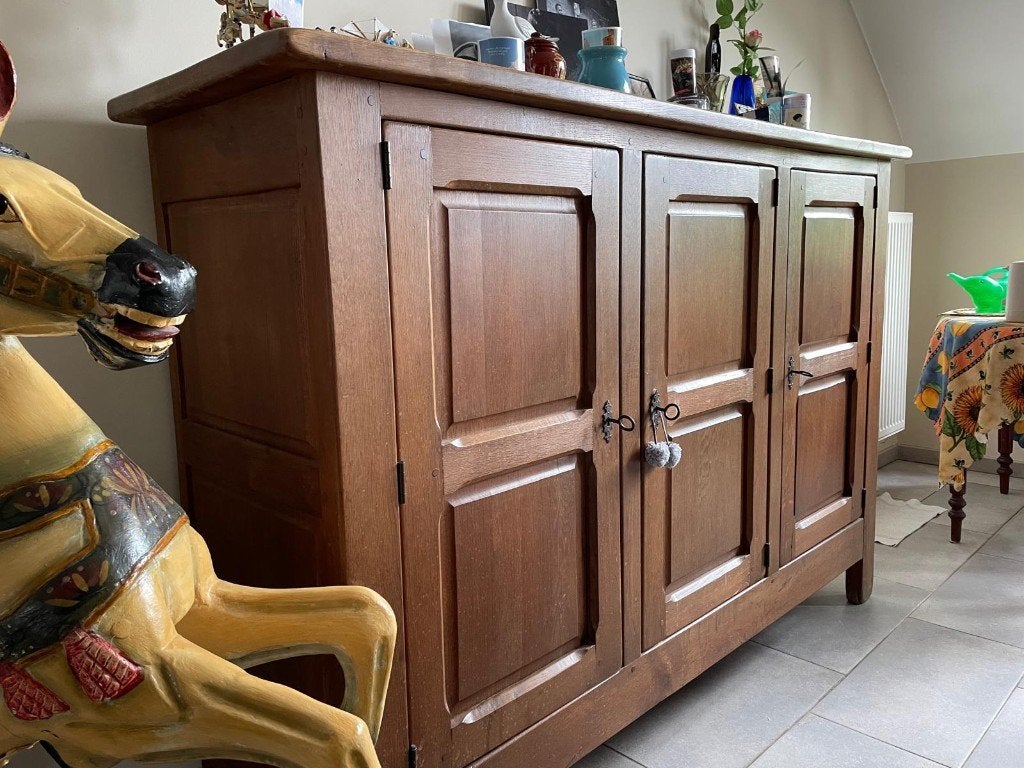 Buffet Bas Rustique en Chêne Massif / Enfilade 3 Portes, Maison & Meubles, Avec tiroir(s), Enlèvement, Utilisé, Chêne