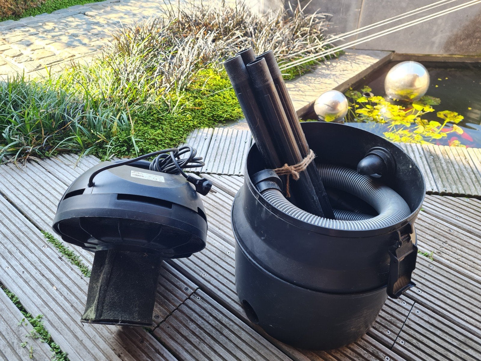 Aspirateur de bassin, Enlèvement, Aspirateur de bassin