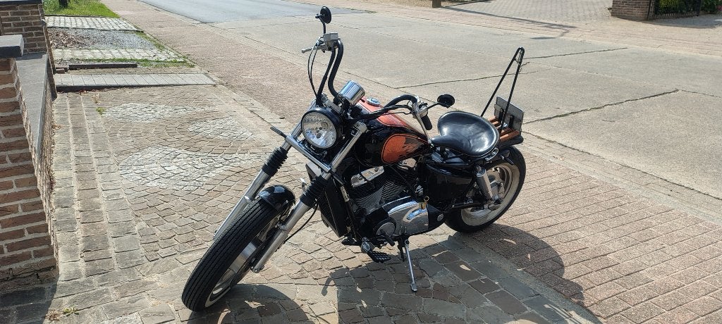 Vt1100 bobber, Occasion, Plus de 35 kW, Chopper, 2 cylindres
