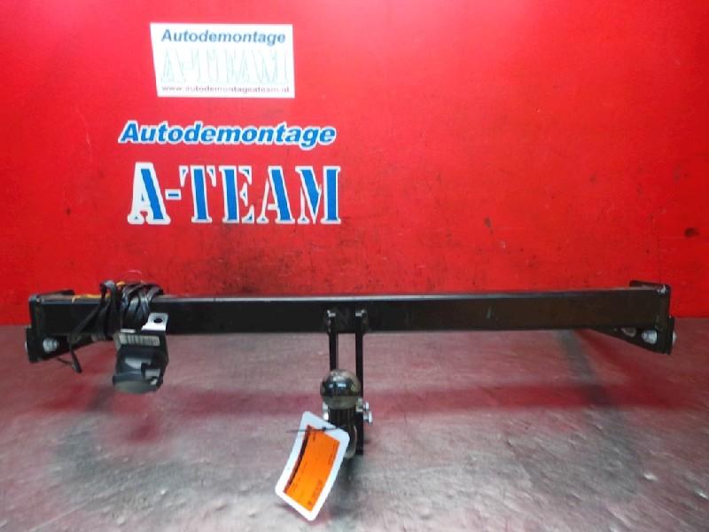 ATTACHE REMORQUE Volkswagen Passat (362) (3AA092101), Utilisé, Volkswagen