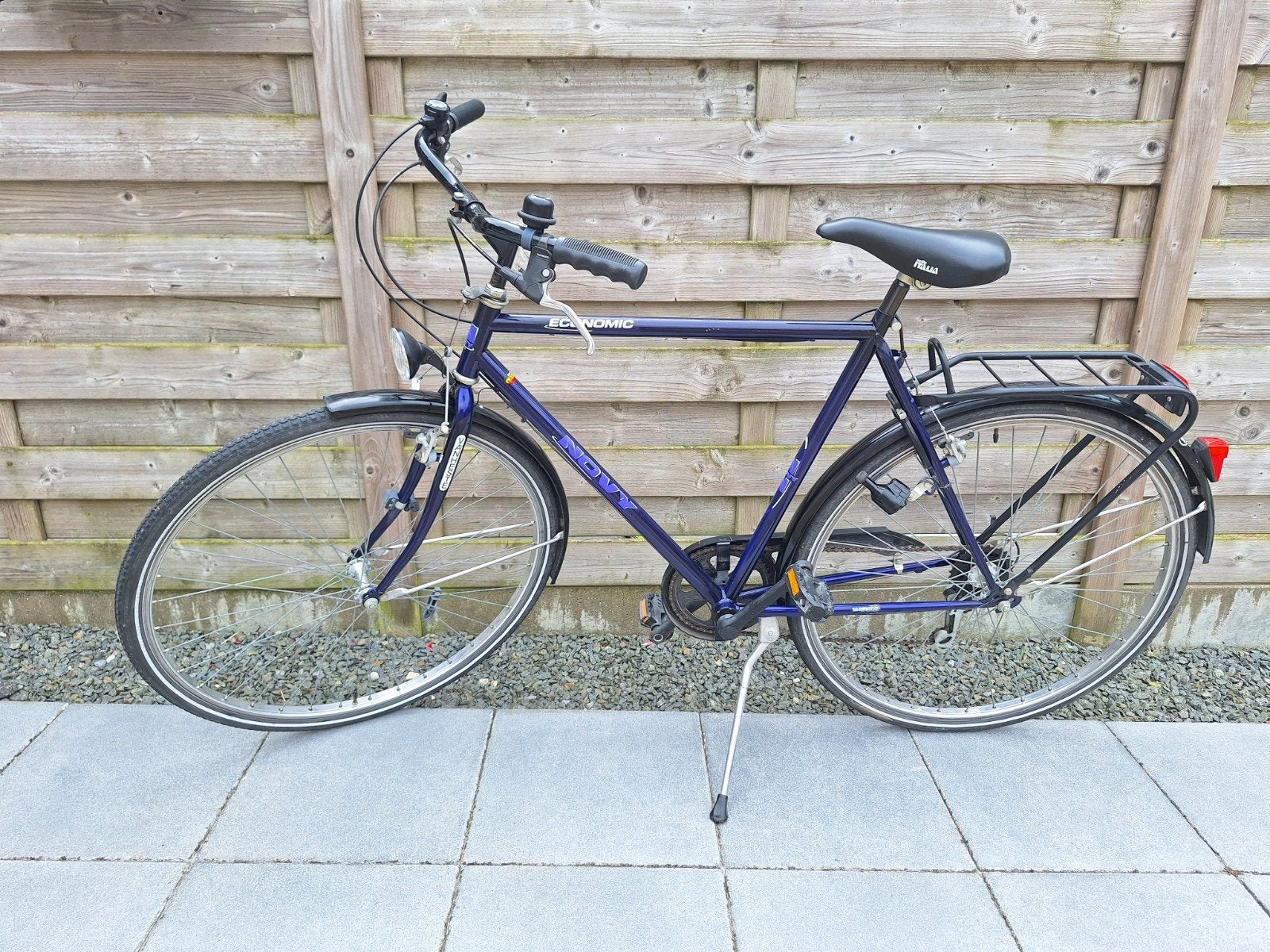 Herenfiets Novy in goede en nette staat, Ophalen