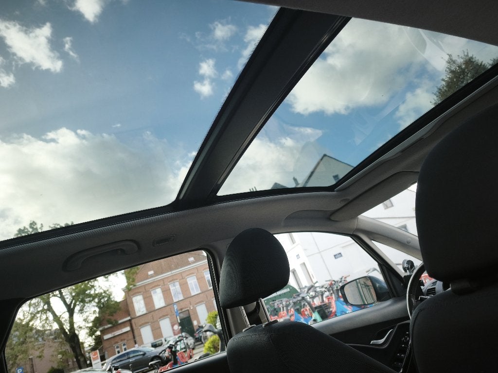 Hyundai iX20 PANO DAK CRUISE AIRCO STUURWIEL/STOELVERWARMING, Auto's, Stof, 4 cilinders, Particulier, IX20