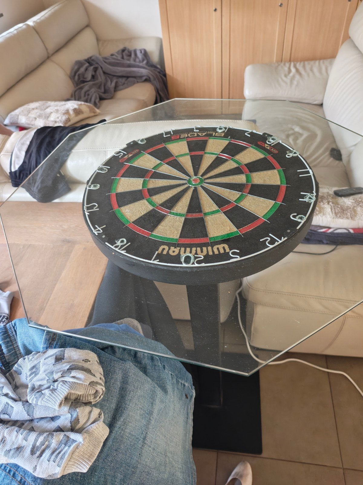 darts tafel met glas en darts bord nooit gebruikt vaste prij, Ophalen, Nieuw, Dartbord