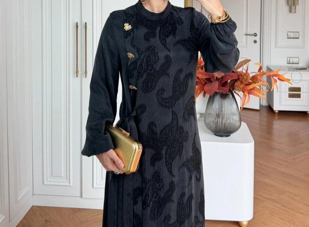 zijden cupra zwarte jurk, Vêtements | Femmes, Robes, Enlèvement ou Envoi, Sous le genou, Noir, Taille 42/44 (L)