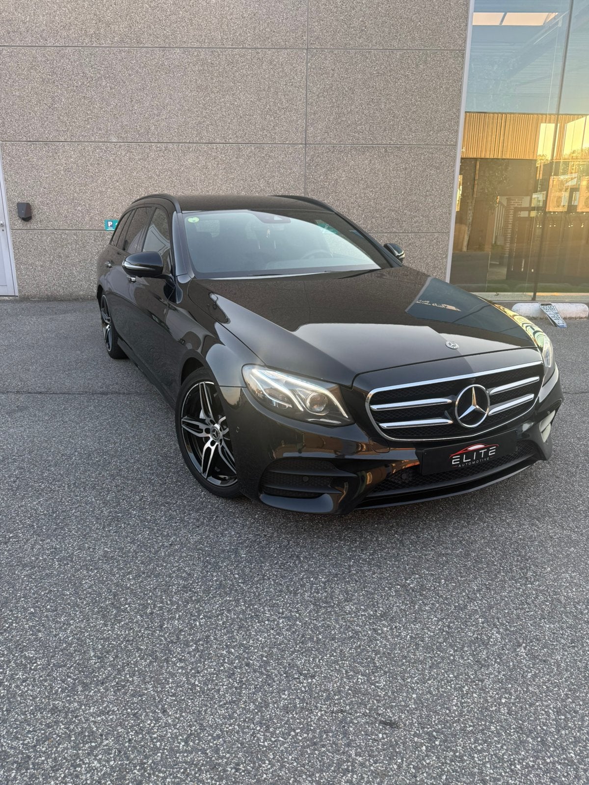 Mercedes E220d|194pk|2018|145.000km|AMG-LINE, Autos, Cuir et Alcantara, Achat, Euro 6, Entreprise