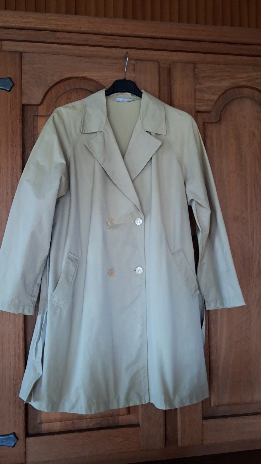 Beige dames trench coat'Lola&Liza' taille 2, Kleding | Dames, Jassen | Zomer, Maat 38/40 (M), Lola & Liza, Beige, Ophalen of Verzenden