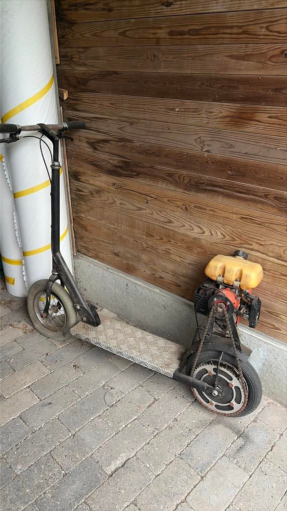 Step met motor, Enlèvement, Comme neuf