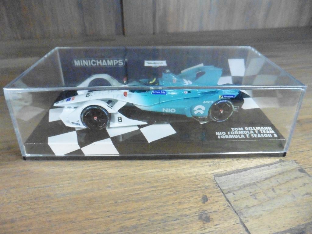 Minichamps 1/43 NIO Formula E Team, Ophalen of Verzenden, Zo goed als nieuw, Auto, MiniChamps
