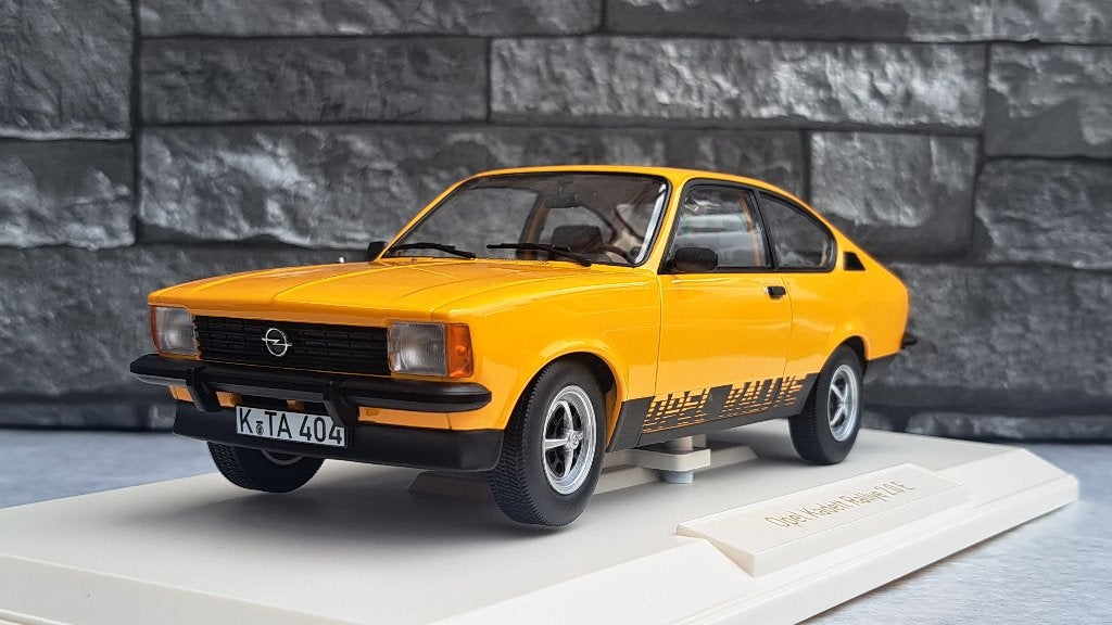 Opel Kadett Rallye 2.0 E 1977 Brilliant Ocre 1/18ème, Neuf, Enlèvement ou Envoi, Voiture, Norev