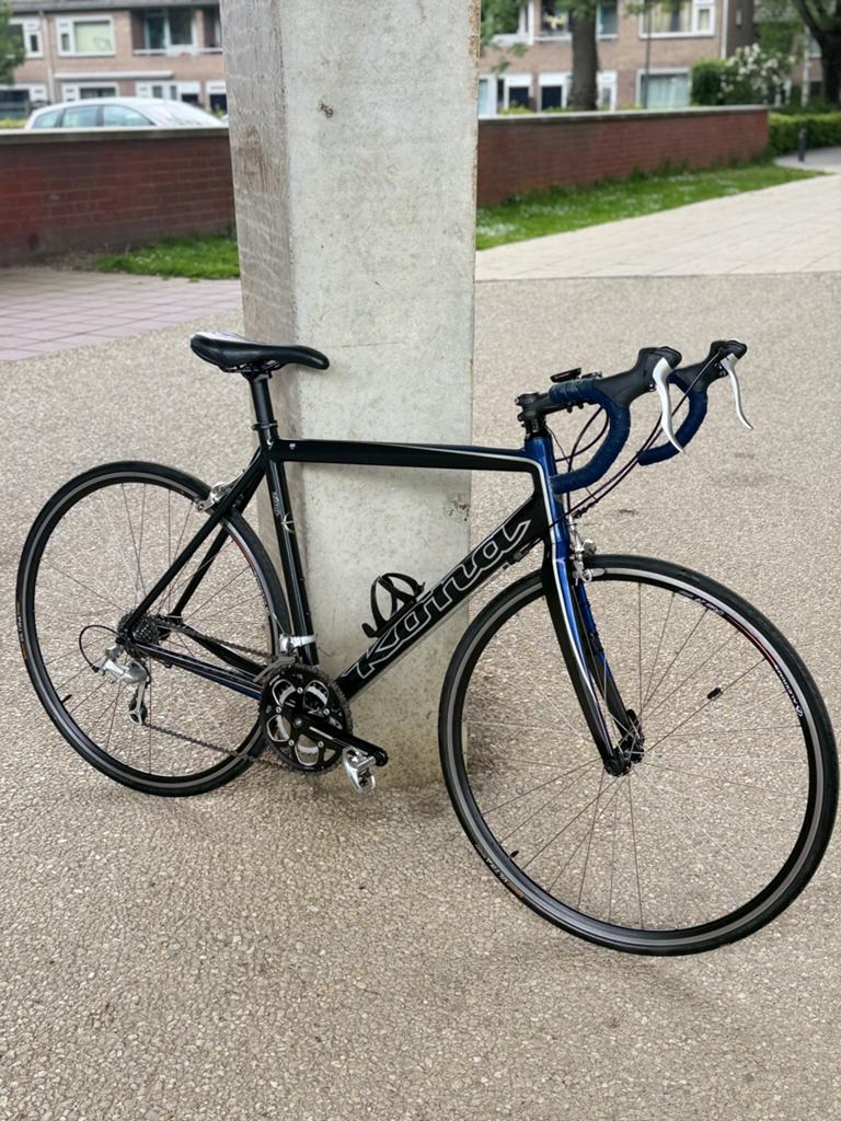 Kone Zing racefiets 56cm - carbon fork, Fietsen en Brommers, Fietsen | Racefietsen, Overige merken, 28 inch, Velgrem, Aluminium