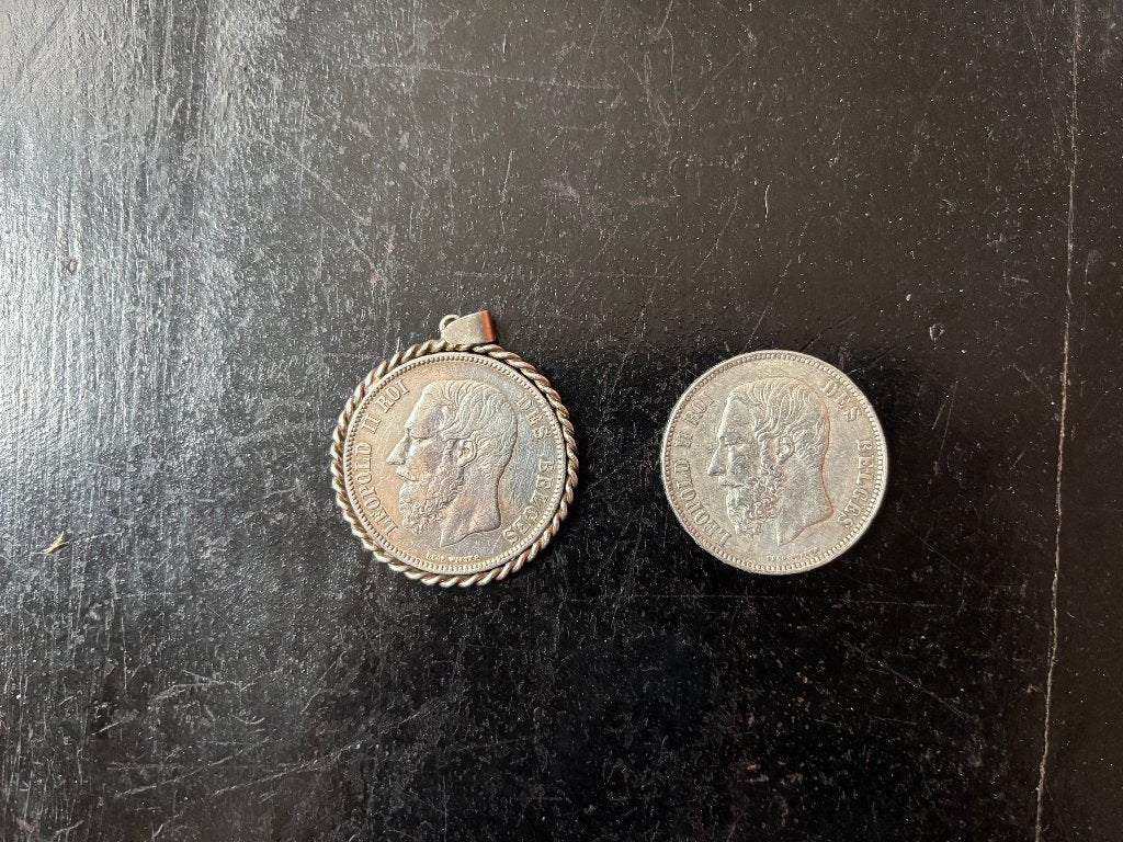 2 zilveren munten, 5 Frank, Leopold 2, 1867 en 1868, Postzegels en Munten, Munten | België, Ophalen, Zilver, Losse munt, Zilver
