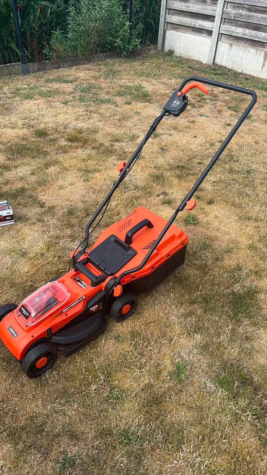 Powerplus gras maaier, Jardin & Terrasse, Tondeuses à gazon, Tondeuses à gazon sur batterie, 30 à 39 cm, Enlèvement, Utilisé